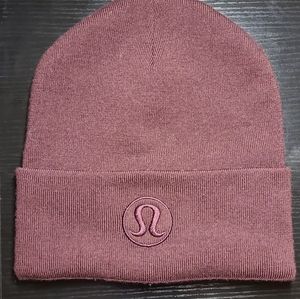 Lululemon toque